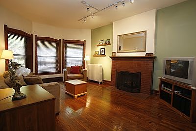 2nd image of 4617 N Magnolia Ave #1N