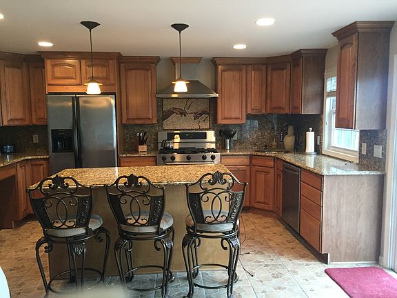 Granite backsplashes too!