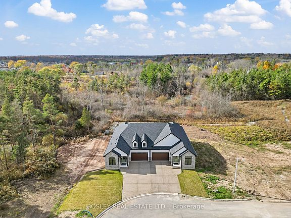 3rd image of 503 Royal Ridge Dr