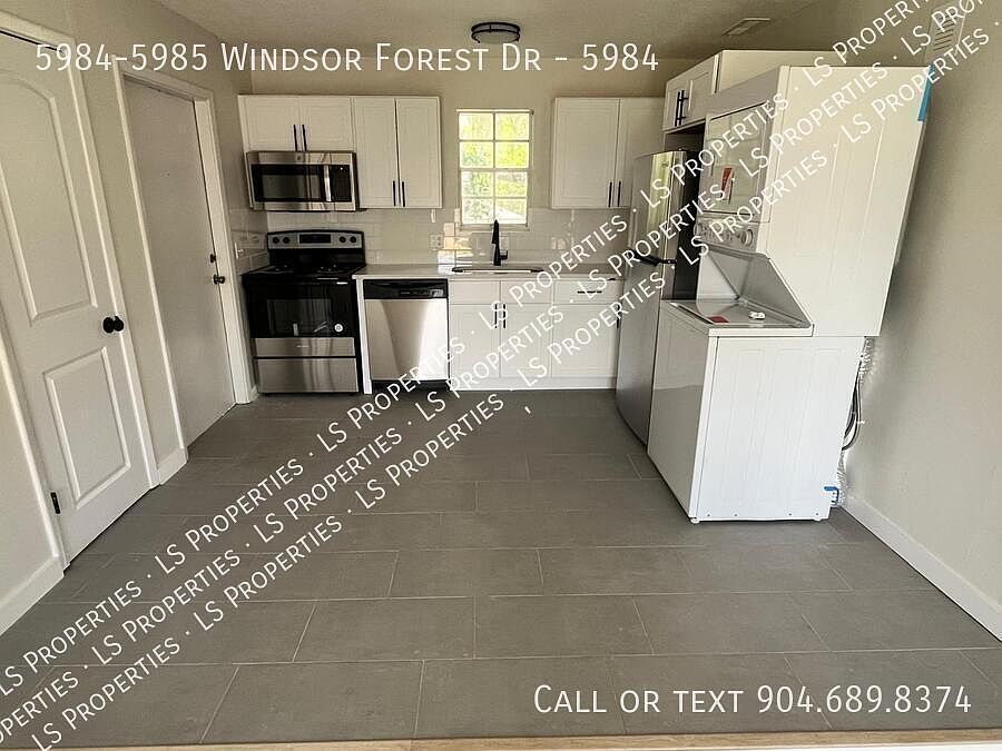1st image of 5984-5985 Windsor Forest Dr #5984