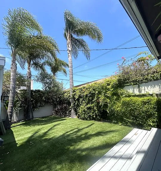12913 Gilmore Ave — Photo 7