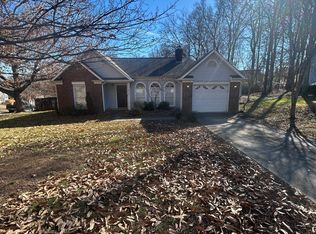 8416 Terra Cotta Dr, Charlotte, NC 28215