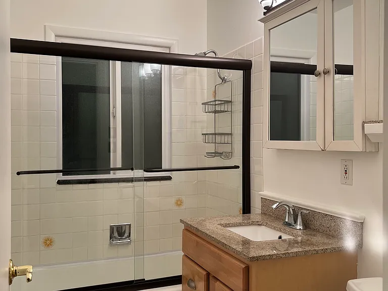 5005 SE Woodward St — Photo 11