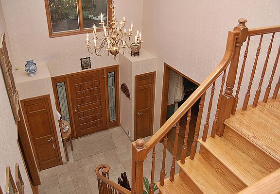 3rd image of 300 Shannon Dr