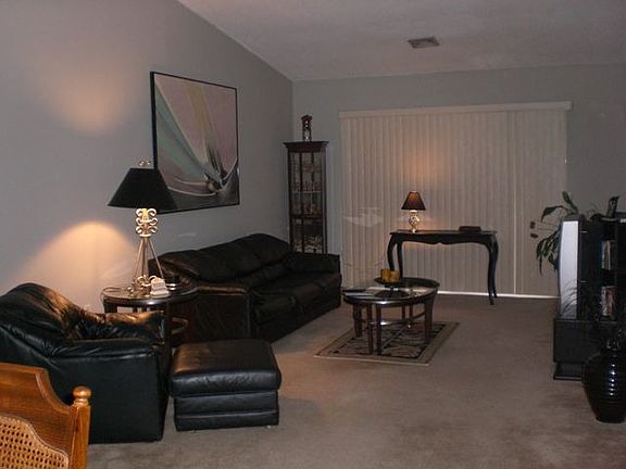 Large living room/dining room