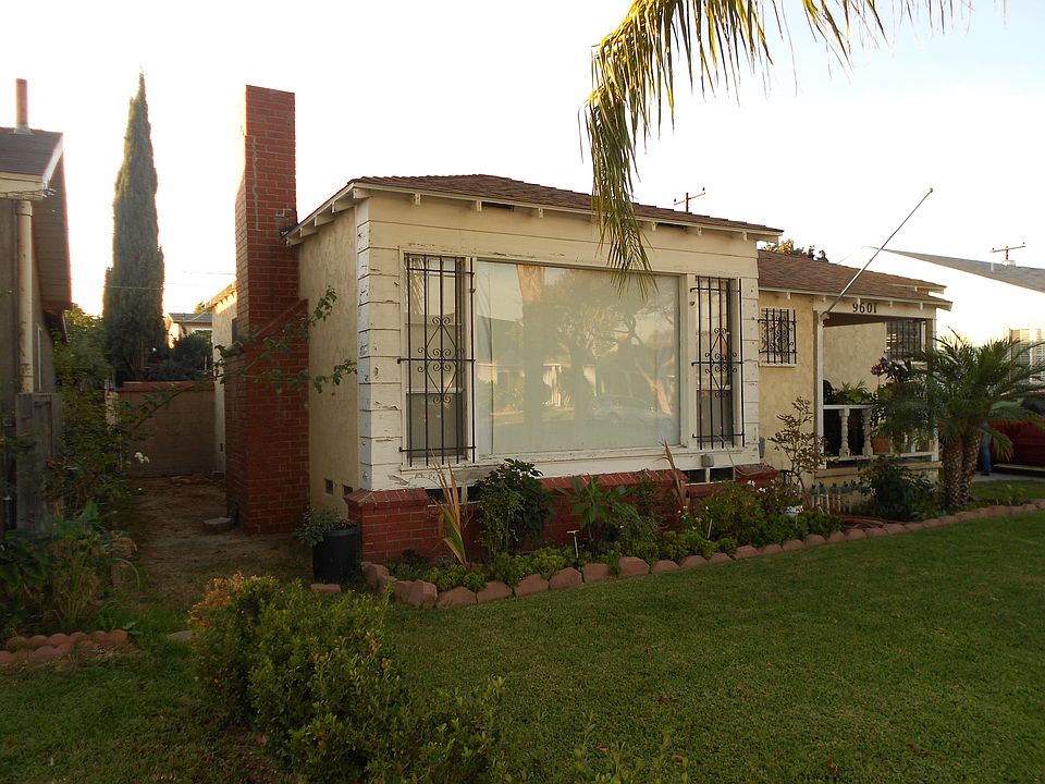 1st image of 9601 Dorothy Ave