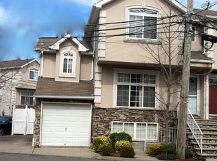 41 Lucy Loop, Staten Island, NY 10312