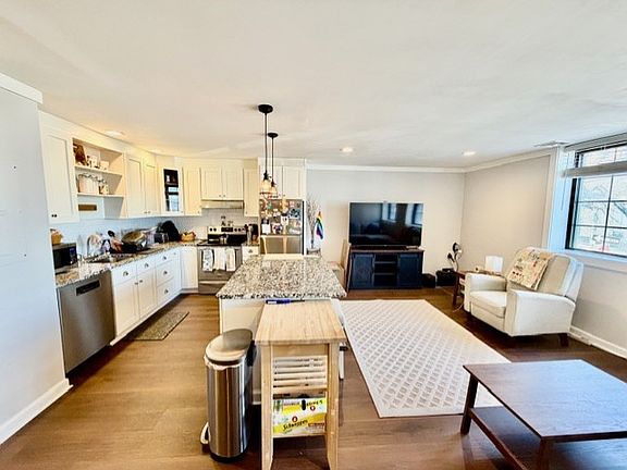 2nd image of 1 Prescott St APT 105