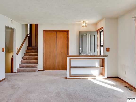 5th image of 1106 Sterling Dr
