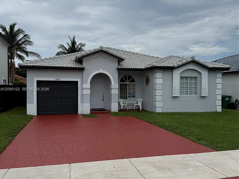9128 SW 162nd Pl — Photo 1