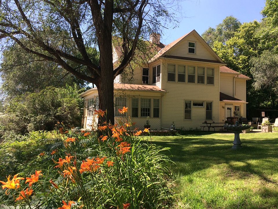 1st image of 2715 Vine Ave