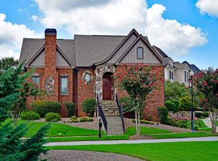 5839 Chickasaw Ln, Braselton, GA 30517