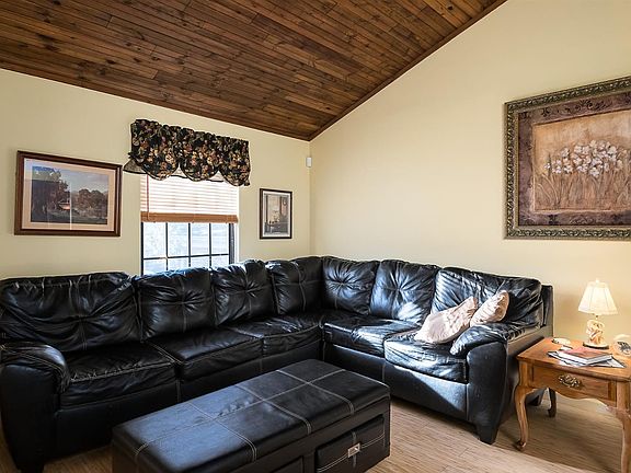4th image of 2531 Knightsbridge Ln