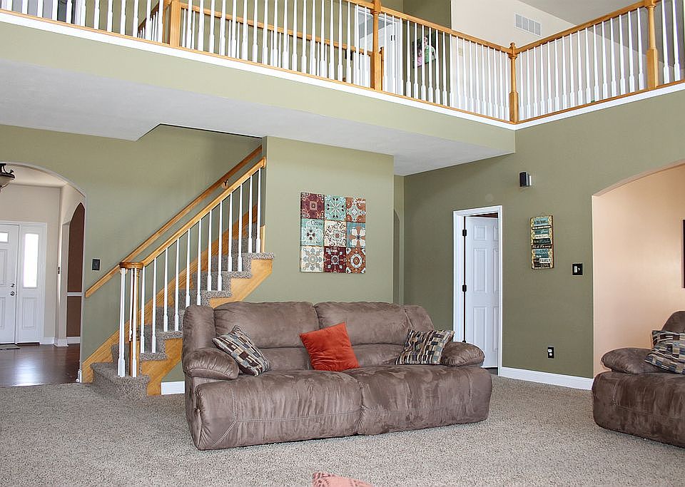 1st image of 971 Bentley Park Cir