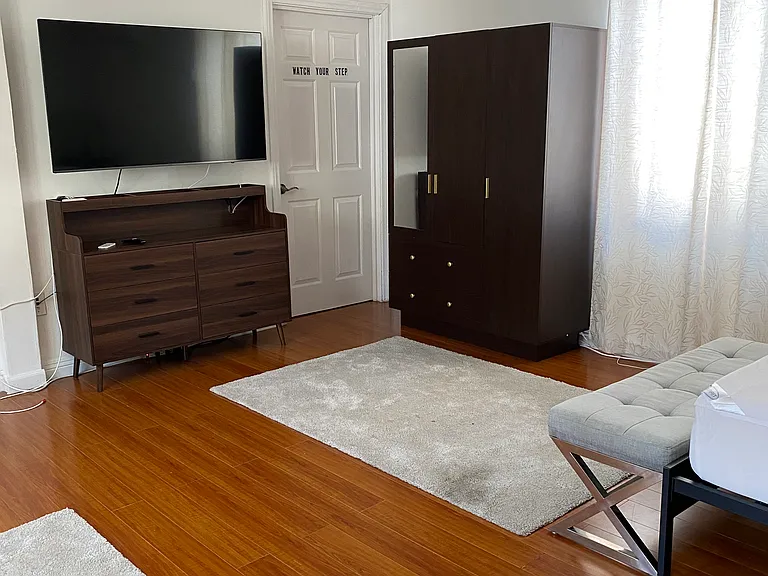 1013 Highland Ave — Photo 4