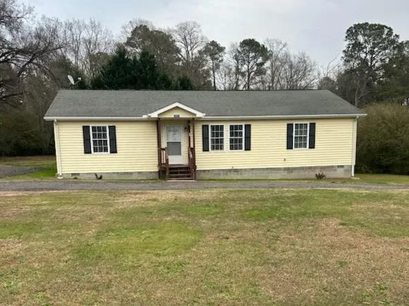 464 Harryhogan Rd, Callao, VA 22435