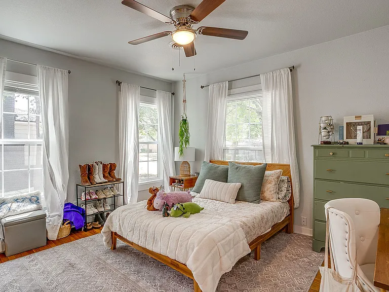 3563 Winston Rd — Photo 9