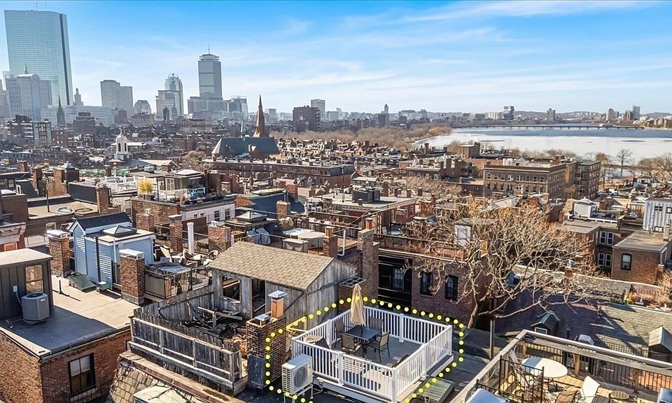 1st image of 6 Goodwin Pl APT 4