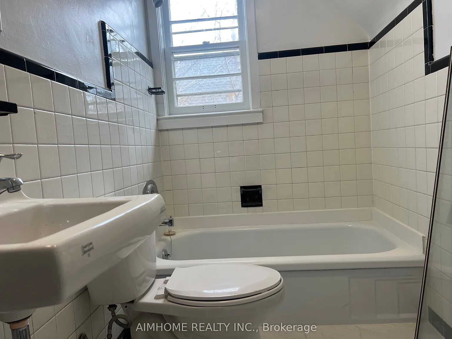 1 bed, $2,200 — Photo 3
