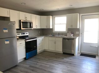 54 East Ave FLOOR 2, Westerly, RI 02891