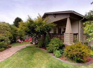 841 R St, Eureka, CA 95501