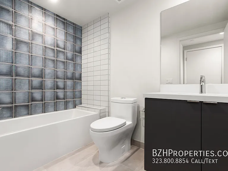 Bedford Twenty - Luxury Condos — Photo 18