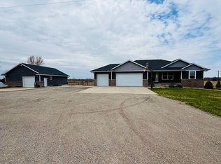 10584 Connors Ct, Toddville, IA 52341
