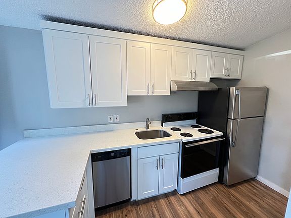 4th image of 12701 47th Ave SW APT B4