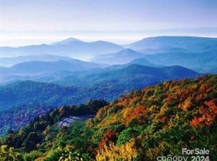 236 Nottingham Dr, Mill Spring, NC 28756