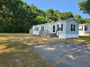 14887 Spring Lake Dr, Spring Lake, MI 49456