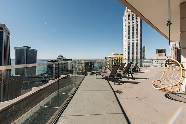 Sold by Harmonycity Corp. | media 30