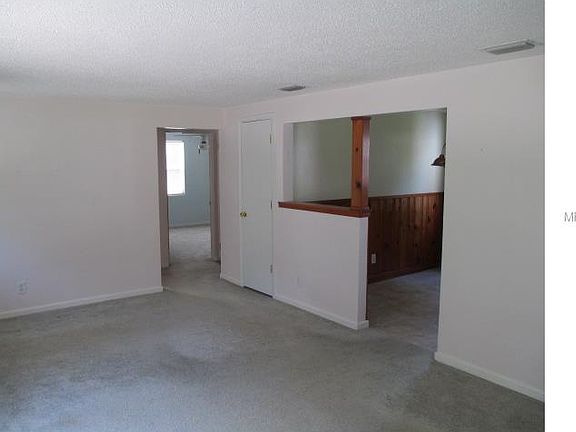 4th image of 139 W Goodheart Ave