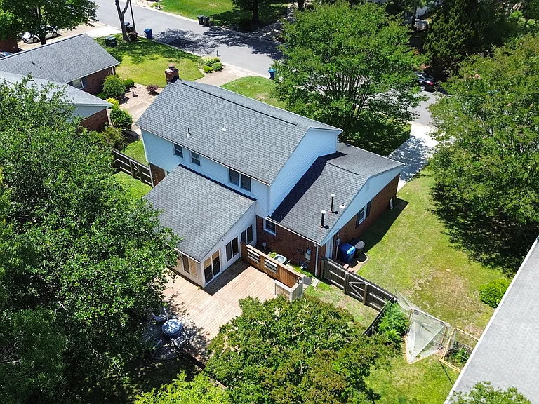 724 Yorkshire Dr — Photo 54