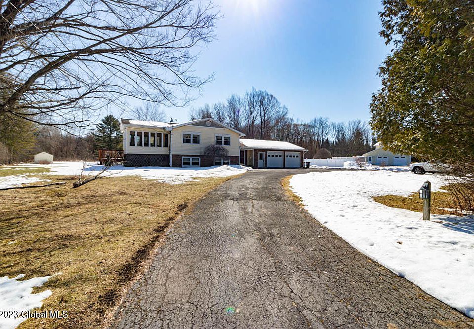 137 Ashdown Rd, Ballston Lake, NY 12019 Zillow