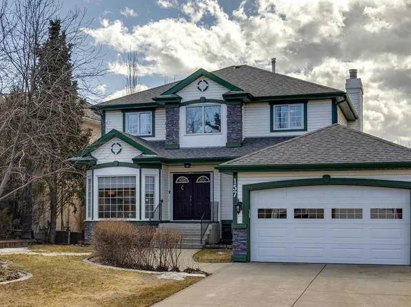 157 N Douglas Park Blvd SE, Calgary, AB T2Z 2M5