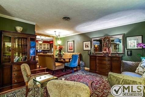 4th image of 2349 Oldbridge Dr