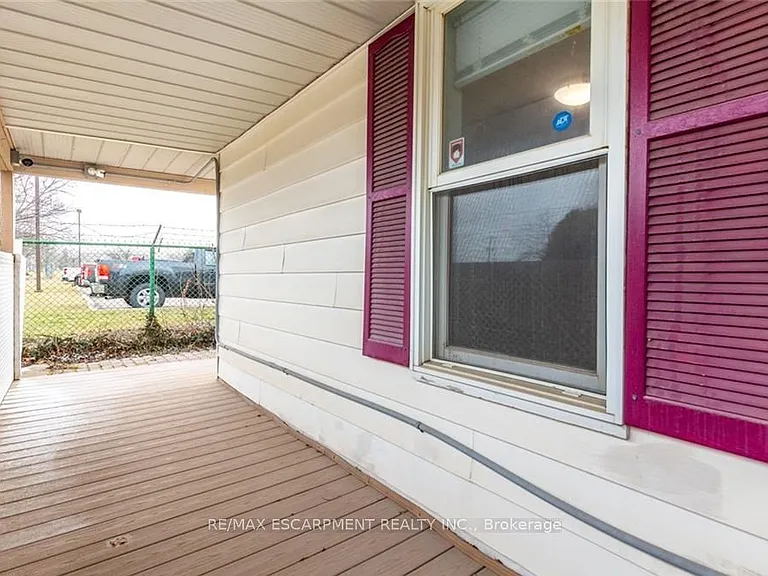 355 Jones Rd — Photo 13
