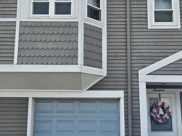 1655 N Colony Rd Unit 19, Meriden, CT 06450