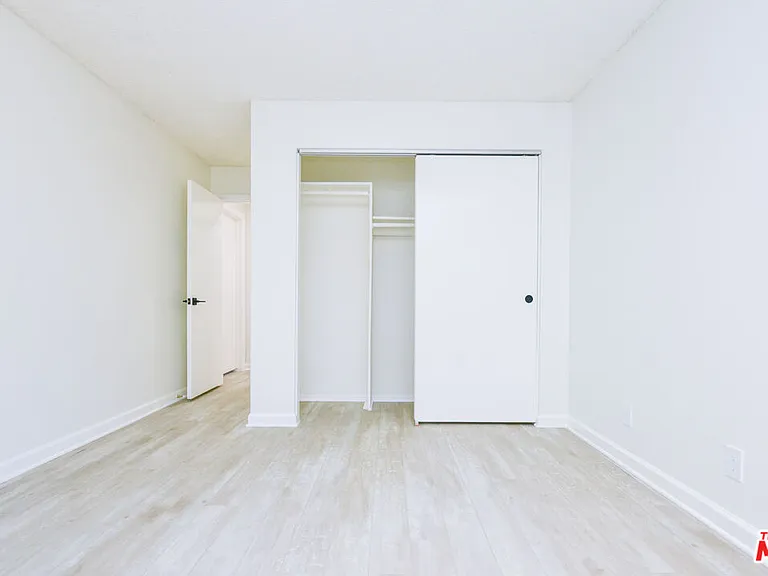 2602 Carnegie Ln #1 — Photo 42