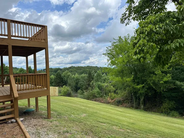 6909 Sandy Cove Dr, Harrison, TN 37341