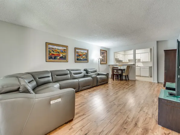 5323 Fleetwood Oaks Ave #156, Dallas, TX 75235
