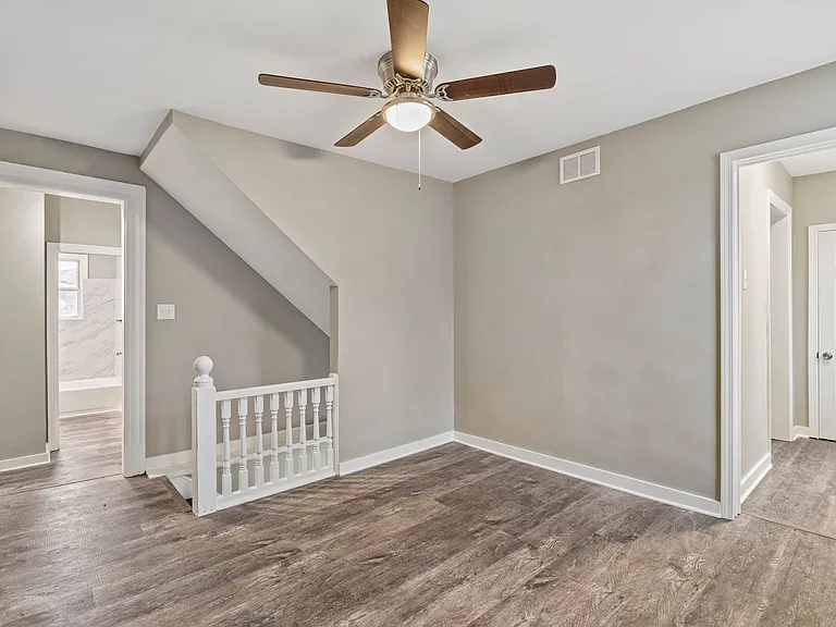 2215 Lehigh St — Photo 22