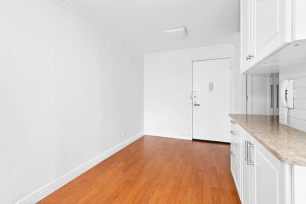 Sold by Compass | media 13