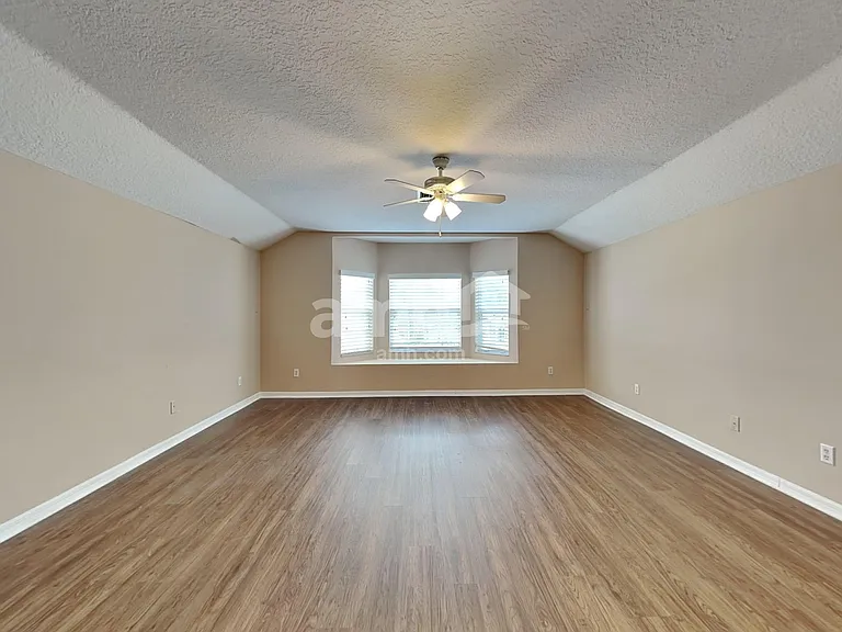 11525 Andy Dr — Photo 14