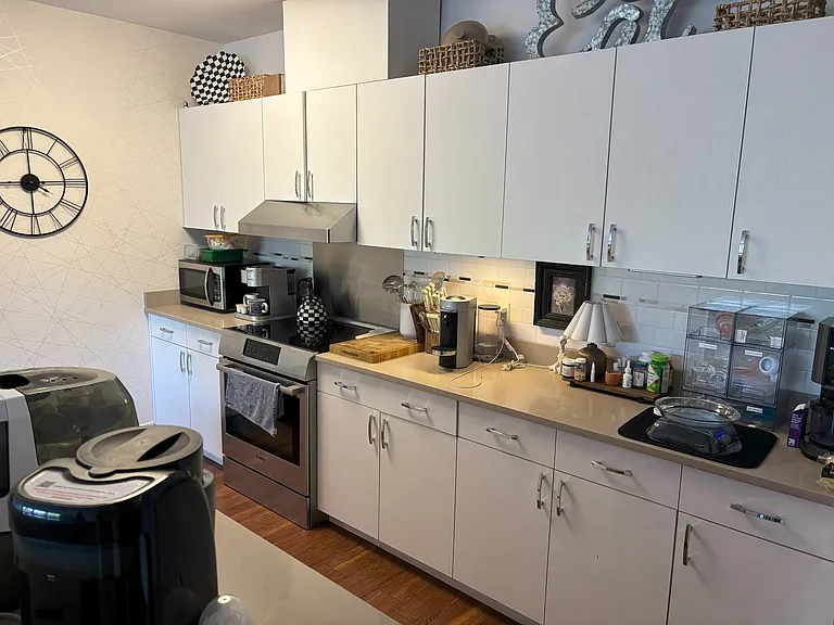 425 New York Ave #2 — Photo 2