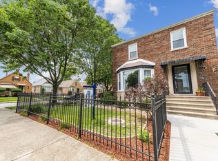 9156 S Carpenter St, Chicago, IL