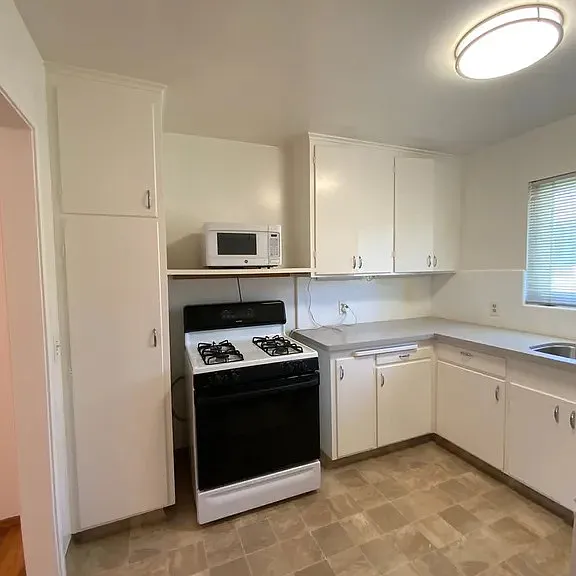 844 Fremont St #3 — Photo 3