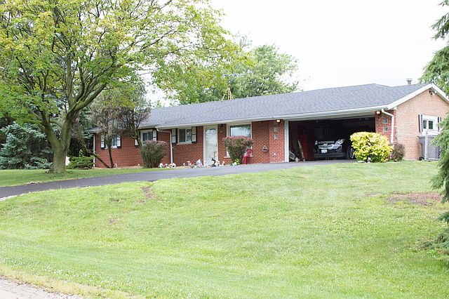 1st image of 16131 88th Ave