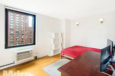 Rented by Mdrn Residential