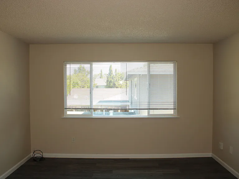2318 Heidi Pl #4 — Photo 11